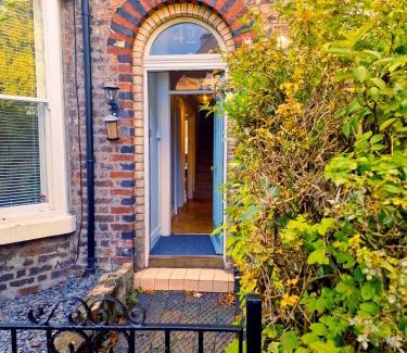 Liverpool Apartamento | Upscale Family Home Beautiful Setting