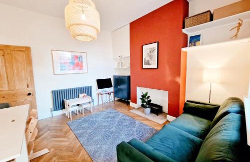 Liverpool Apartamento | Upscale Family Home Beautiful Setting
