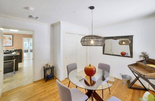 Greenbriar Casa | UPSCALE GUEST HOUSE IN THE HILLS