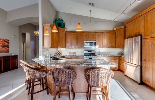 Red Mountain Ranch Casa | Nuevo listado! Casa de lujo con piscina privada climatizada y un increíble patio