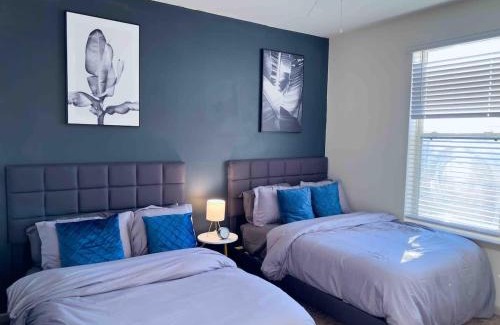 Charlotte Apartamento | Upscale King 3 Bed Suite to Uptown Charlotte