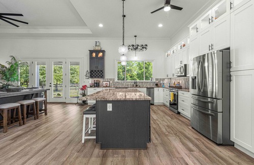 Fellowship Casa | Upscale, Luxurious NEW HOME - 4 Minutes to WEC