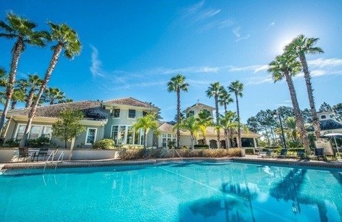Southside Apartamento | Upscale Modern Resort-style Retreat Great Location