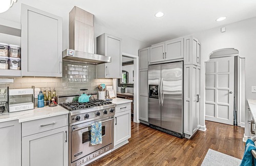 Meridian-Kessler Casa | Upscale neighborhood. Minutes to downtown. Large home and Pet-friendly in M-K