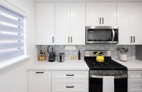 Grant Hill Casa | Upscale Oasis, Downtown SD, BBQ, Fire Pit & More!