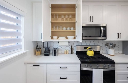 Grant Hill Casa | Upscale Oasis, Downtown SD, BBQ, Fire Pit & More!