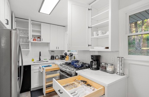Jefferson Manor Cama Y Desayuno | Upscale | Old Town Views | 3BD Lux