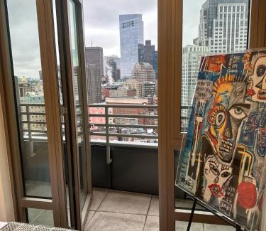 Downtown Boston Apartamento | Upscale Penthouse with Gym Parking near MGH TUFTS