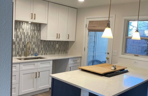 Cherry Creek Condominio | Upscale remodel in walkable Cherry Creek