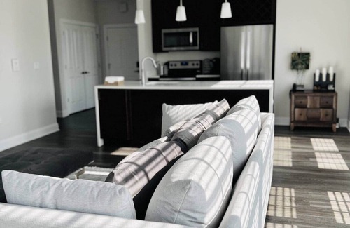 Saratoga Springs Apartamento | Upscale Saratoga Retreat with Spa Accommodations