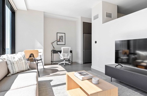 South Loop Apartamento | Upscale South Loop 1BR w/ Pool, Gym & Spa, nr Grant Park, by Blueground