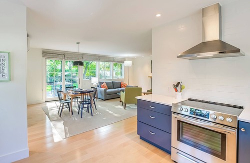 Southwest Harbor Casa | Upscale Southwest Harbor Retreat - Dog Friendly!