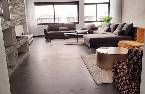 Racine Apartamento | Apartamento moderno, muy bien ubicado.