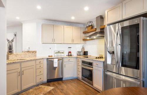 Table Rock Apartamento | Upscale Step-Free Branson Getaway Resort Perks!
