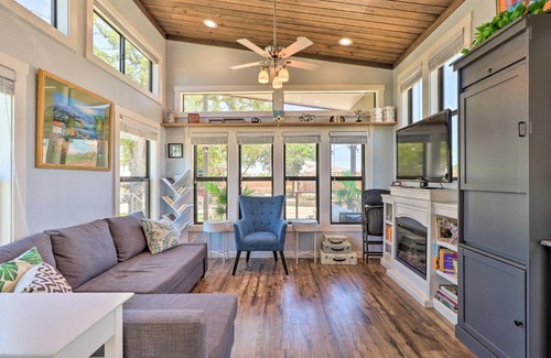 Austin Casa | Upscale Tiny Home - Boho-Chic Austin Getaway!