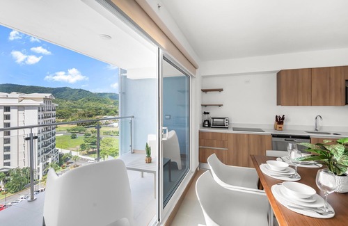 Barrio Santa Lucía Apartamento | Upstay - Brand New Condo in Jaco 5mins to Beach
