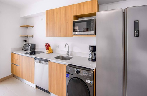 Barrio Santa Lucía Apartamento | Upstay - Brand New Condo in Jaco 5mins to Beach