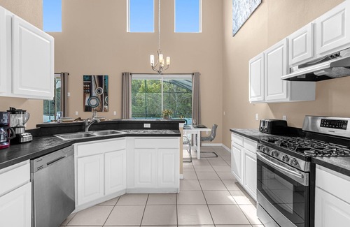 Crescent Lakes Casa | Upstay Home w Pool, Hot Tub & Patio - Pet Friendly