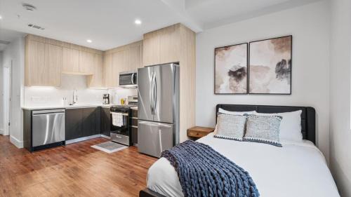 West Congress Apartamento | Upstay Newly Renovated Modern Apartment near SoCo