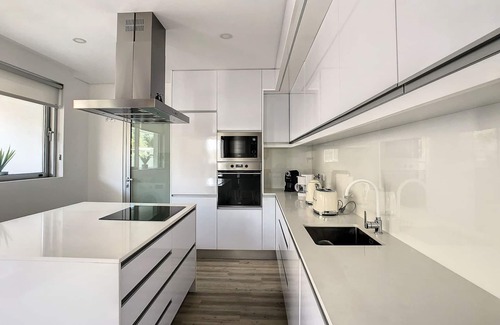 Santo Antonio Apartamento | Uptown Apartment - Two Bedroom Apartment, Sleeps 4