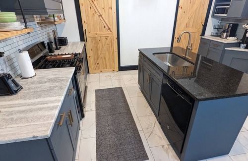 New Albany Casa | Uptown Class
