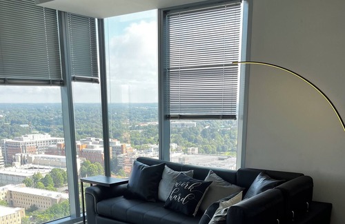 Third Ward Condominio | Uptown condo in the center of charlotte with a great view in the sky!