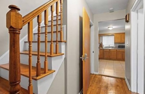 North Side Casa | Uptown Escape in Mount Vernon