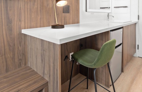 Hillcrest Apartamento | Uptown Inn by Vantaggio - Limited Service Apart-Hotel