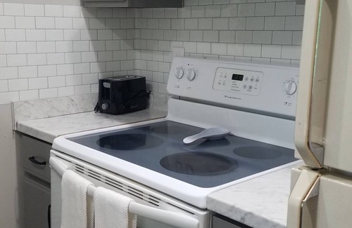 Greenwood Apartamento | Uptown Near Self Regional Hospital and Lander Univ