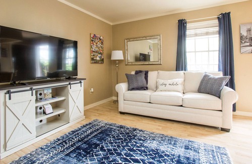 Milan Condominio | Uptown NOLA! Pasos ubicados a StCharles Street Car