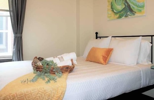 Harrisburg - Hershey Casa | Uptown Suite B | Central Location | Free Parking