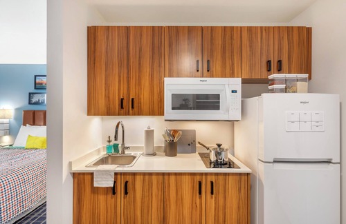 Centennial Apartamento | Uptown Suites Extended Stay Denver CO – Centennial