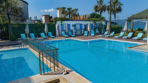 Fethiye City Center Hotel | Uras Beach Hotel