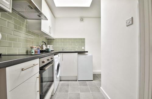 Splott Apartamento | Urban 2-bed House - 6 mins away from City Centre!