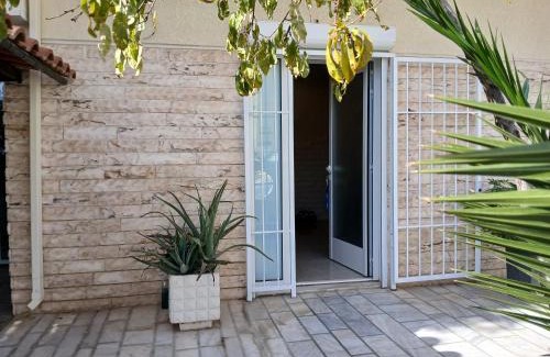 Elliniko-Argyroupoli Apartamento | Urban Aspalathus