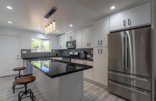 Palo Alto Casa | Urban, chic - in heart of Silicon Valley