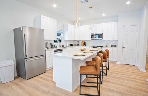 Denver Heights Casa | Urban Delight 4BR 3BA Near City Center