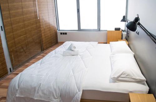 Xanthi Apartamento | Urban Downtown Suite Xanthi Two Bedrooms Meno Homes 4