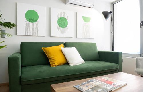 Xanthi Apartamento | Urban Downtown Suite Xanthi Two Bedrooms Meno Homes 4