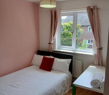 East End Casa | Urban Escape Glasgow Green Free Parking 20min walk to City Center