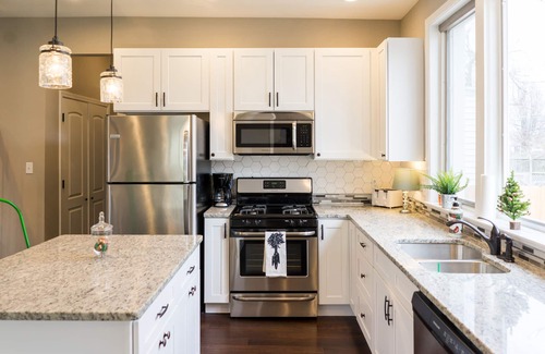 Tower Grove South Casa | The Urban Farmhouse - 3BR 2. 5 BA (5 camas) ¡Cerca del parque y central para todo!