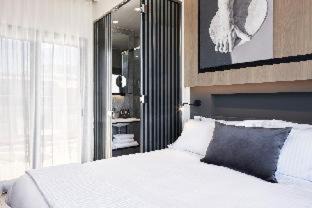 Plaka Hotel | Urban Frame Plaka