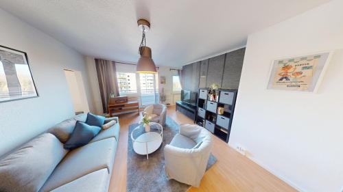 Borna-Heinersdorf Apartamento | Urban gelegenes Apartment mit WLAN