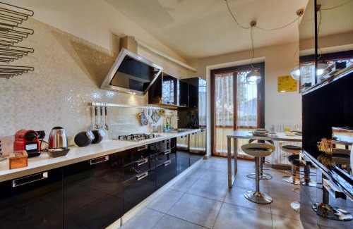 Limbiate Apartamento | Urban House - un angolo di relax con terrazza in Lombardia