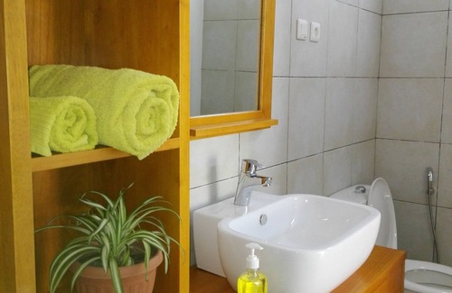 Bujumbura Cabina | Urban Lodge