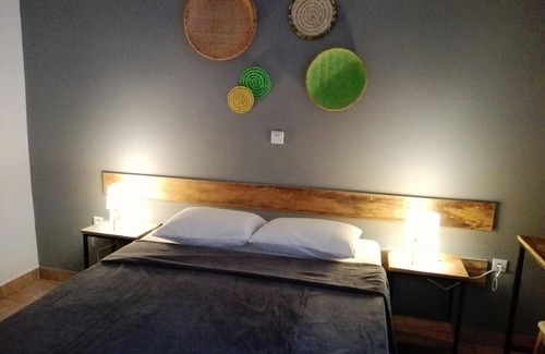 Bujumbura Cabina | Urban Lodge