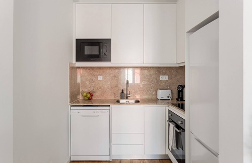 Santo Amaro Apartamento | Urban Nest Alcântara – Stylish 2BR