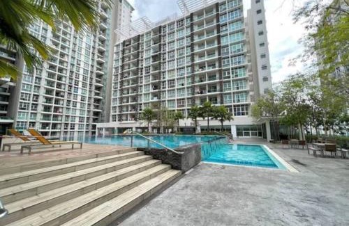Cyberjaya Apartamento | Urban Oasis, 3BR Apt in Prime Location at Cyberjaya by Verano