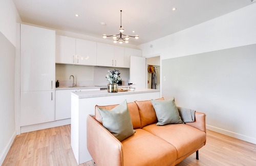 Newport Apartamento | Urban Oasis by Keystone