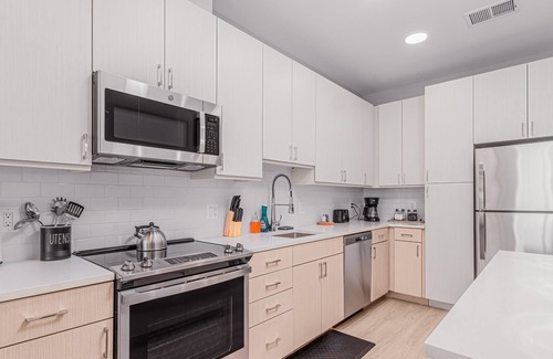 Alexandria West Apartamento | Urban Oasis | DC's Doorstep | Free-Parking